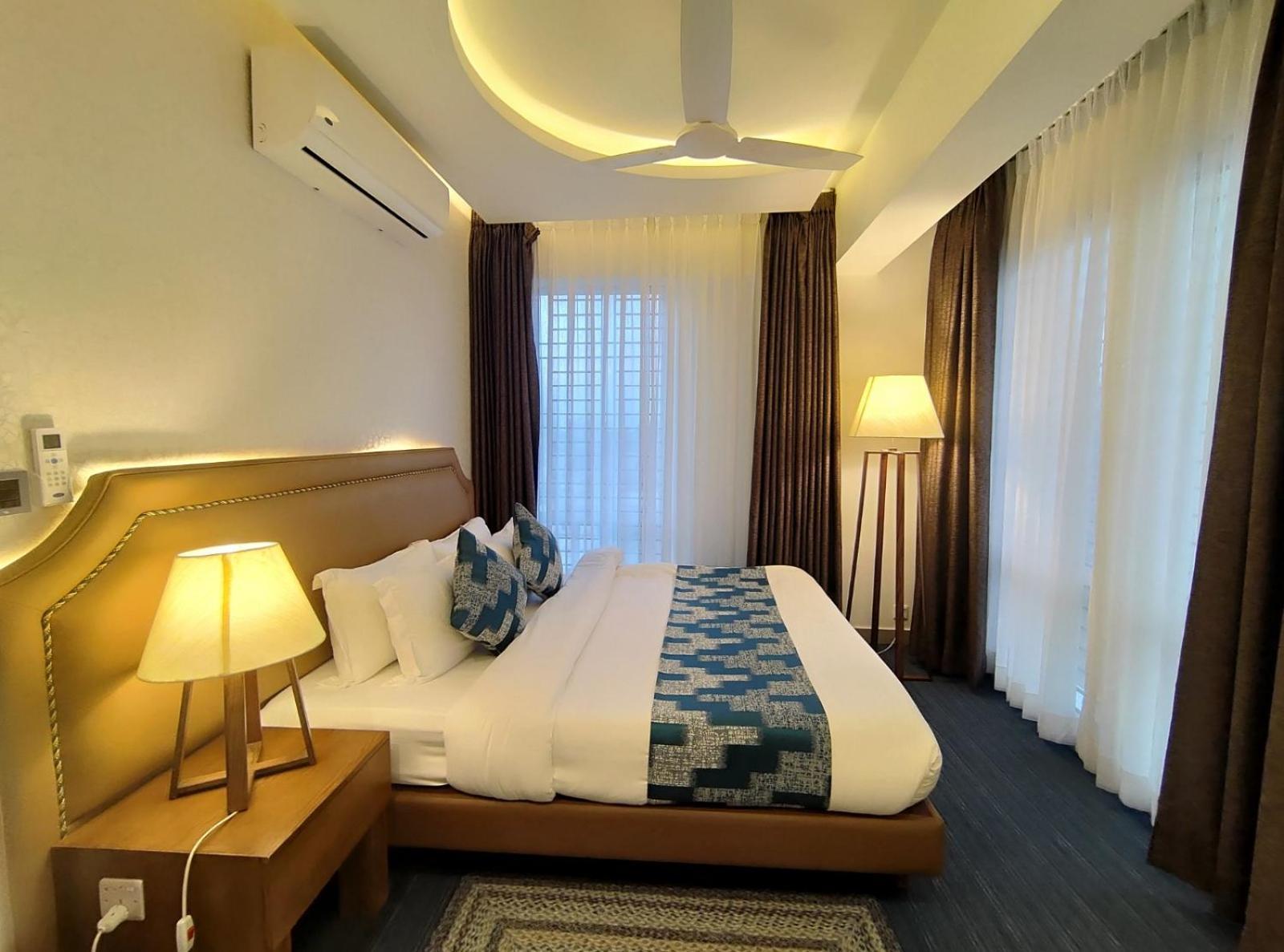 Royal Pearl Suites Cox's Bazar Exterior photo