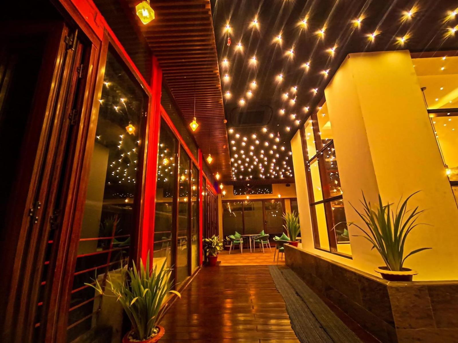 Royal Pearl Suites Cox's Bazar Exterior photo